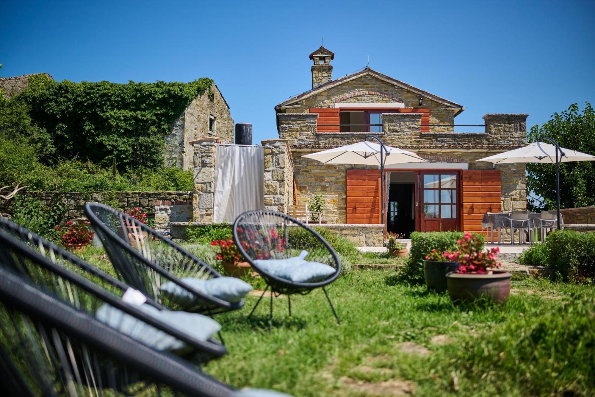 Villa Casa Del Conte - Peaceful Hideaway In North Istria à Grožnjan Extérieur photo